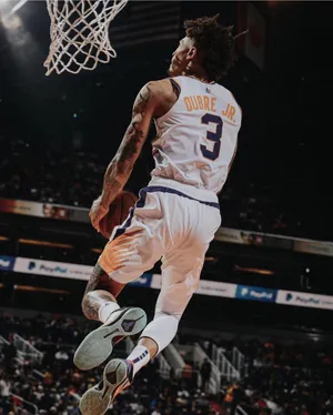 Kelly Oubre Jr. Dunk Stunt Wallpaper
