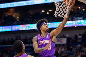 Kelly Oubre Jr. Super Dunk Wallpaper