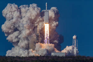 Kennedy Space Center Spacex Falcon Heavy Wallpaper