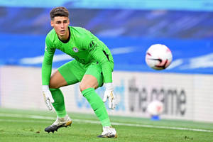 Kepa Arrizabalaga Looking At Ball Wallpaper