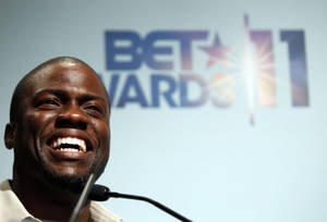 Kevin Hart Host Wallpaper