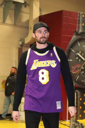 Kevin Love In Lakers Jersey Wallpaper