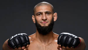 Khamzat Chimaev Fists Out Wallpaper