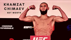 Khamzat Chimaev Weight Flex Wallpaper