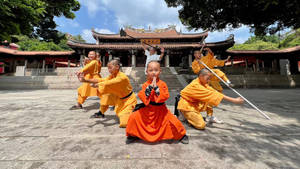 Kung Fu At Quanzhou Shaolin Temple Wallpaper