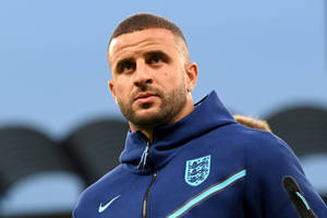 Kyle Walker England Blue Hoodie Wallpaper