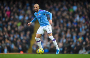 Kyle Walker Playing For Manchester City Wallpaper