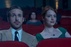 La La Land Looking Up 4k Wallpaper