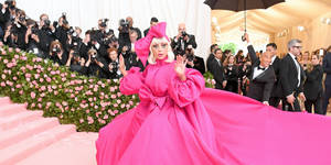 Lady Gaga Outfit At Met Gala Wallpaper