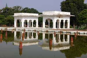 Lahore Shalimar Garden Shelter Wallpaper