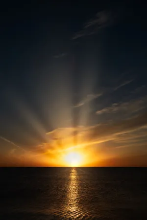 Lake Horizon Sunrise Wallpaper