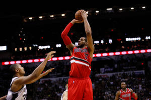 Lamarcus Aldridge Jump Shot Wallpaper