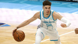 Lamelo Ball Protecting The Ball Wallpaper