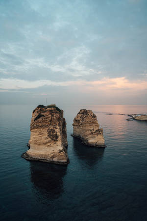 Lebanon Pigeon Rock Wallpaper