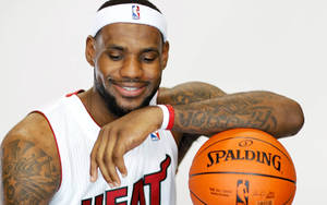 Lebron James Cool While Looking Down Wallpaper