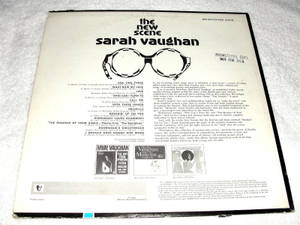 Legendary Jazz Singer Sarah Vaughan White Vinyl Record Wallpaper