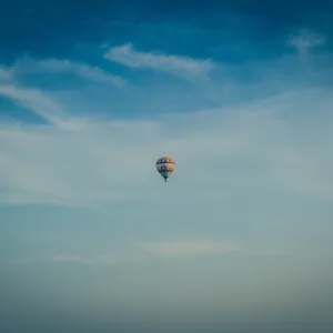 Let Go Air Balloon Wallpaper