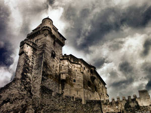 Liechtenstein Castle Bottom View Wallpaper