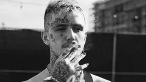 Lil Peep Smoking Black And White Wallpaper