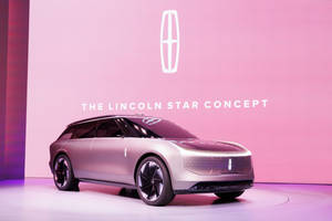 Lincoln Car Star Concept Reveal Wallpaper