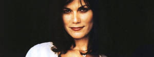 Linda Fiorentino Smile Wallpaper