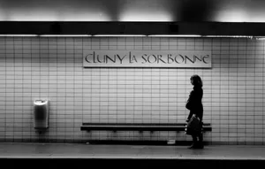 Line 10 Paris Metro Underground Wallpaper