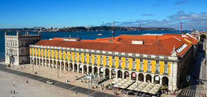 Lisbon Praça Do Comércio Warm Colors Wallpaper