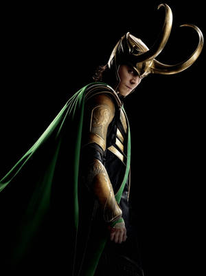 Loki Horned Helmet Avenger 3d Wallpaper