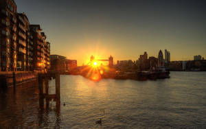London Sunset In Thames Wallpaper