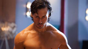 Long-haired Tiger Shroff Wallpaper