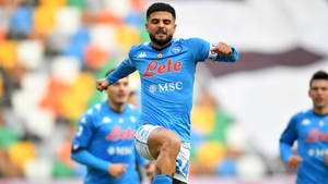 Lorenzo Insigne Toronto Fc Jump Kick Photography Wallpaper