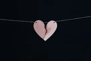 Love Failure Torn Heart Wallpaper
