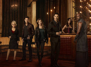 Lucifer Tv Show Cast Photograph Wallpaper