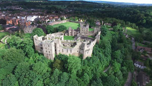 Ludlow Castle England Wallpaper