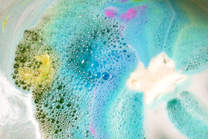 Lush Abstract Liquid Mixture Wallpaper