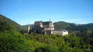 Luxembourg Vianden Castle Landscape Wallpaper