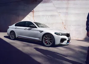 Luxury And Power Come Together In The Bmw M5 Wallpaper