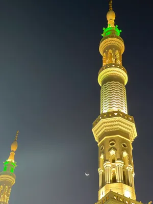 Madina Sharif Minarets At Night Wallpaper