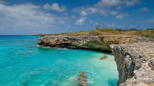 Majestic Cliffside View Of Beautiful Bonaire Wallpaper