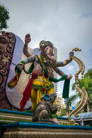 Majestic Deity Ganesh - The Remover Of Obstacles Wallpaper