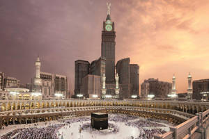 Makkah Hd Tall Clock Tower Skyscrapers Wallpaper