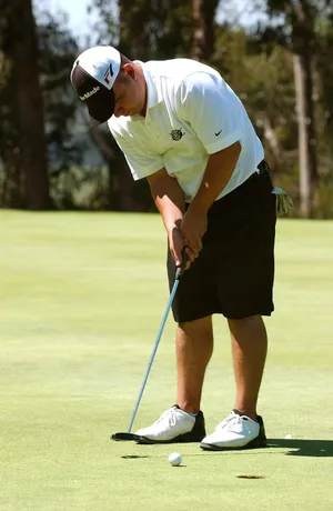 Man Playing Golf Phone Wallpaper