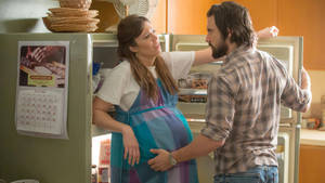 Mandy Moore This Is Us Pregnant Wallpaper