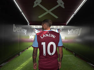 Manuel Lanzini At Players Tunnel Wallpaper