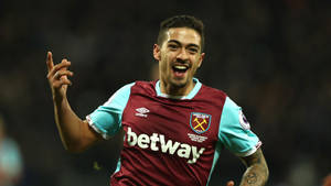 Manuel Lanzini Thrilled Expression Wallpaper