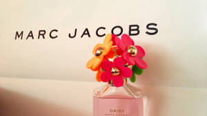 Marc Jacobs Daisy Fresh Perfume Wallpaper