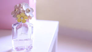Marc Jacobs Daisy Perfume Bottle Wallpaper