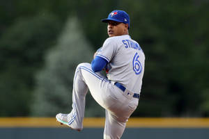 Marcus Stroman With Leg Up Wallpaper