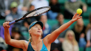 Maria Sharapova Tennis Serve Wallpaper