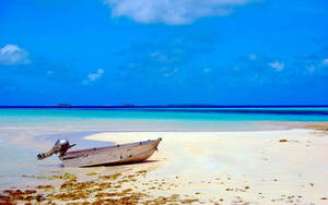 Marshall Islands Boat By Shore Wallpaper